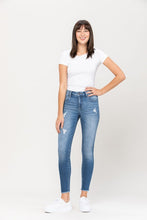Load image into Gallery viewer, Everett Skinny Jeans
