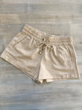 Load image into Gallery viewer, Martell Linen Shorts- Khaki
